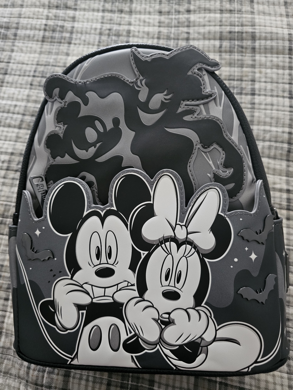 NWT Loungefly Disney Mickey & Minnie Ghost Light-Up Glow Mini Backpack